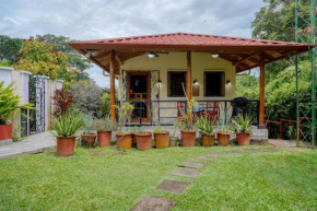 Las Palmas Mini Casita 1